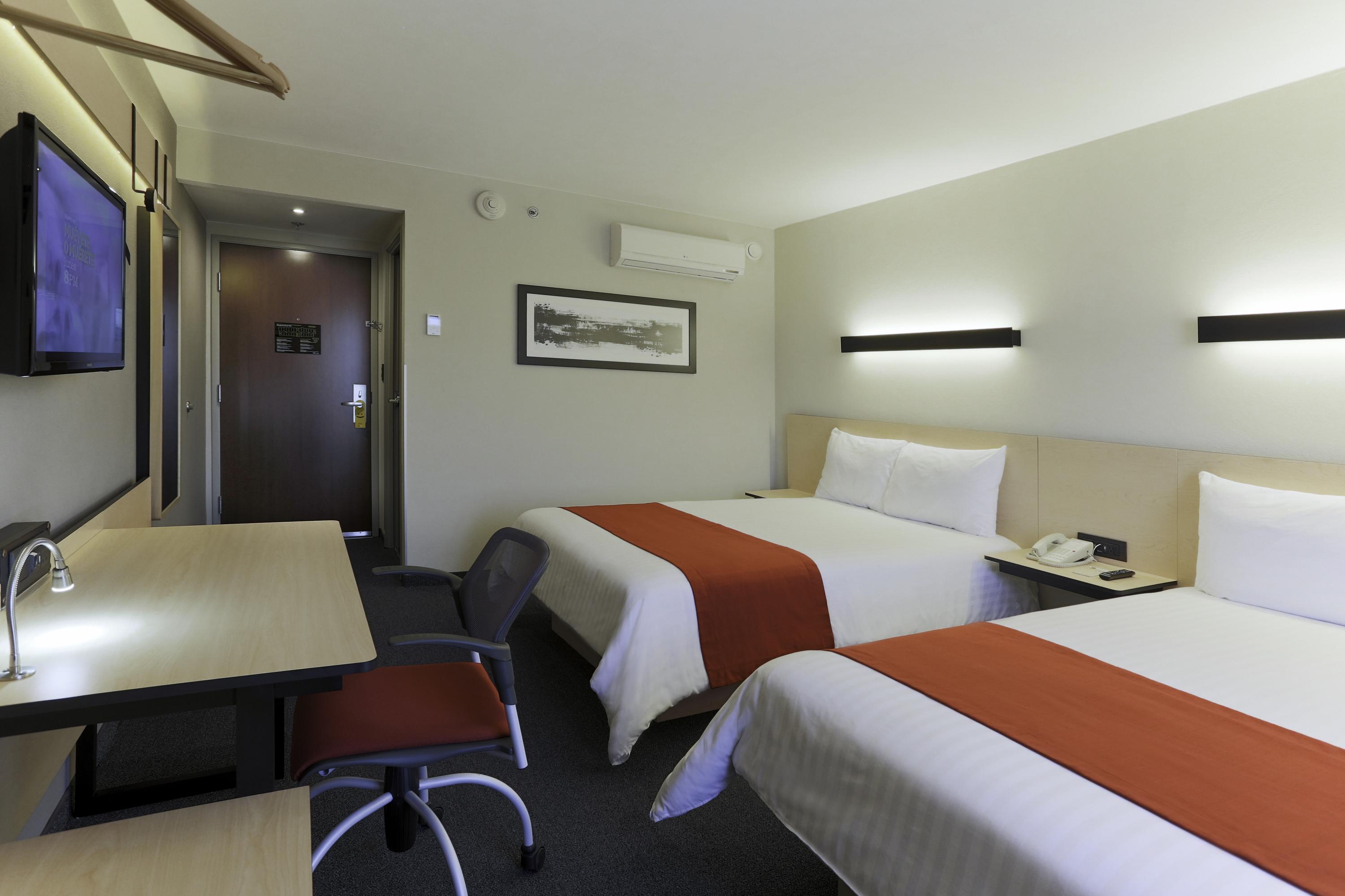 City Express By Marriott Irapuato Norte Exteriör bild